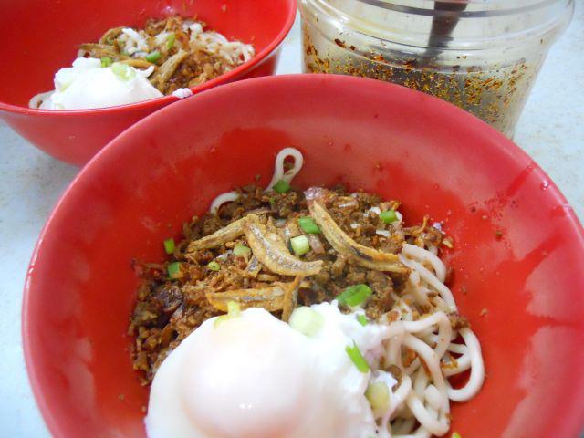 マレーシアのＢ級グルメシリーズ（１） バンミー（板麺）