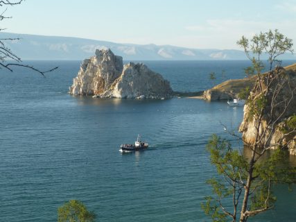 ロシアのパワースポット、オリホン島