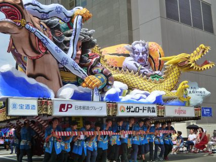 クルーズで巡る日本の祭り